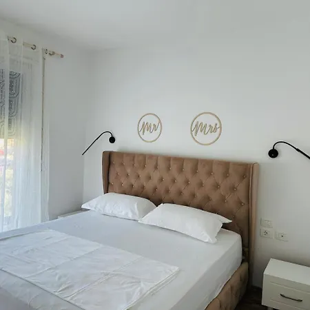 וילה Valamar Deluxe Beachfront *