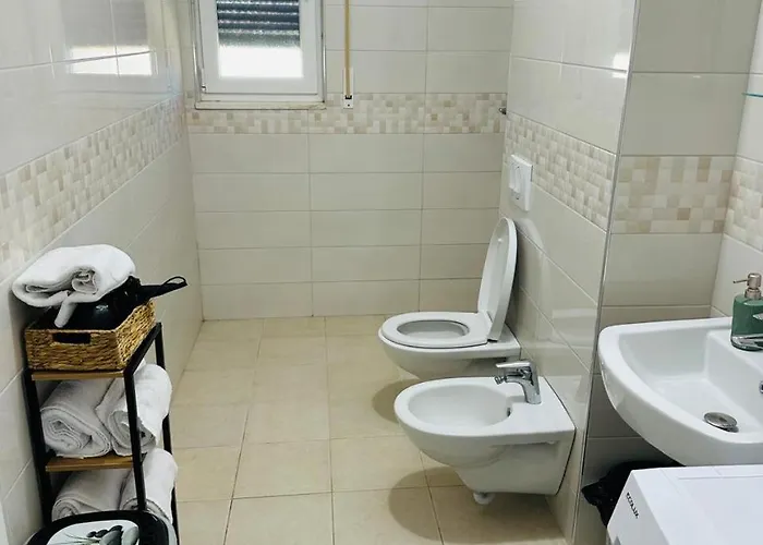 Valamar Deluxe Beachfront *